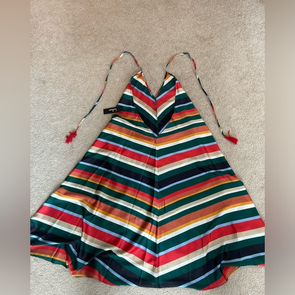 Lulu’s satin multicolor midi dress. Size x-small. - Picture 2 of 4